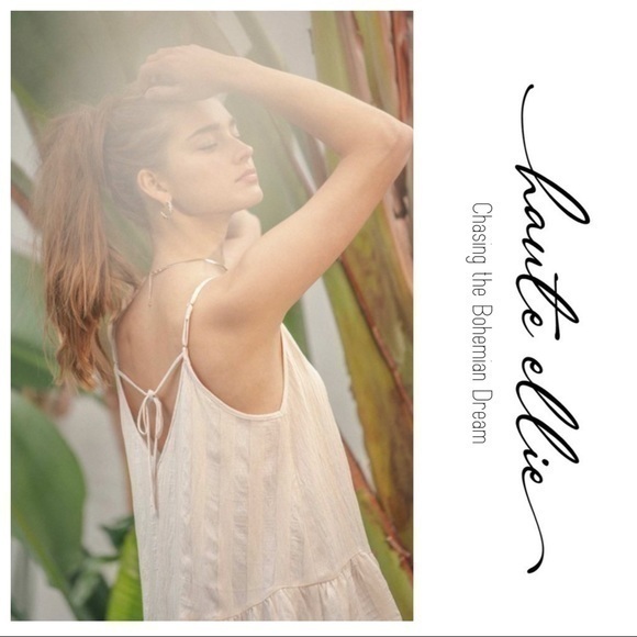 Lola Lined Ruffle Top - Picture 4 of 8